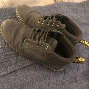 Dr. Marten Belmont Chukka Boots